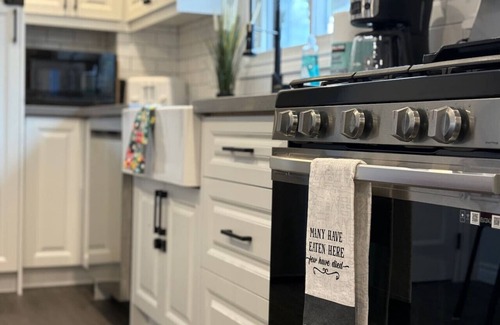 Wasaga Beach Apartamento | Slope Side Serenity, Ski Blue M.