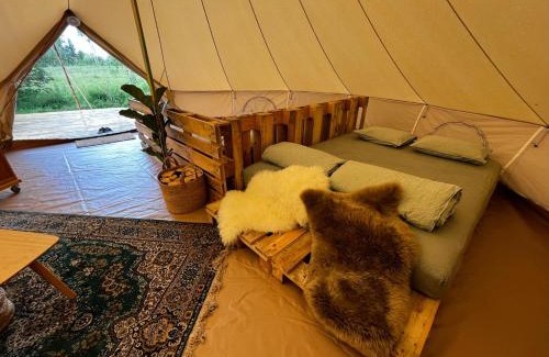Vedevag Otro | Slow Life Sweden - Family Glamping Tent Hassel