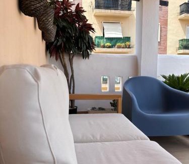 Torrefiel Casa | Slow Room Valencia