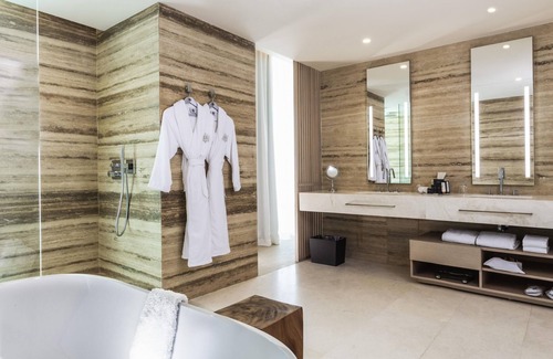 Zona Hotelera Hotel | SLS Cancun