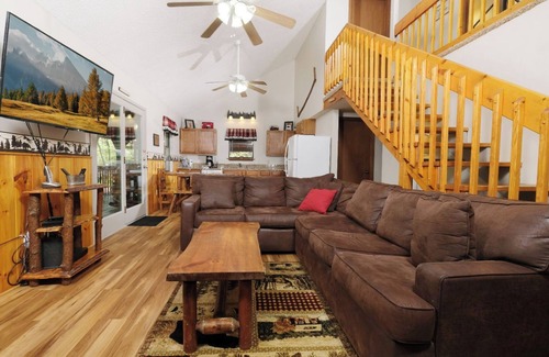 Sevierville Chalet De Esquí | SlumberJack - Ask About Free Attraction Tickets!