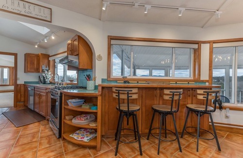 Lynn Casa | Smaland Farms: Tryon / Columbus / Asheville - ¡Cerca de TIEC! Piscina privada y jacuzzi!