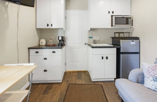 Solana Beach Apartamento | Small Beach Studio / Suite junto a la playa y tiendas