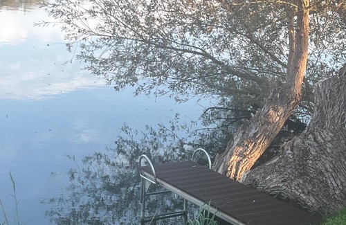 Jesendorf Casa | Small bungalow with its own jetty in an angler's paradise