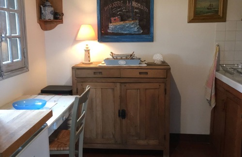 Bonneville-la-Louvet Casa | Pequeño granero encantador