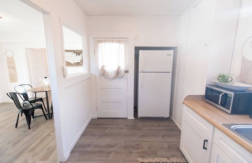 Oceano Cabaña | Small Cottage near Pismo: Firepit, BBQ, Pet-Friendly, 5min to Ocean/15min to SLO