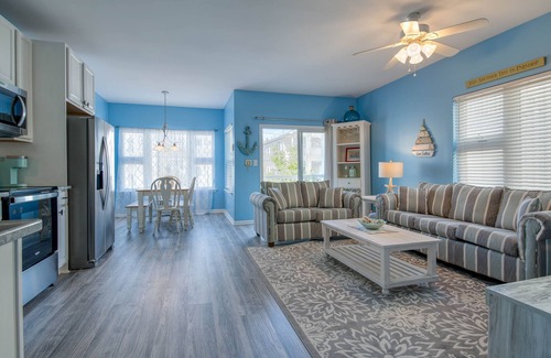 Cape May - Wildwood Condominio | Se admiten perros pequeños: Bloque de playa: terraza en la azotea y balcón privado. Apenas Reducido!