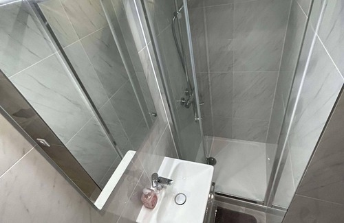Plateau - Mont-Valerien Casa | Small duplex house in the heart of Mont Valérien