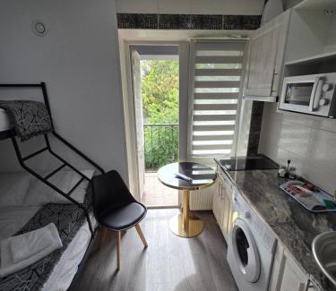 Chisinau Apartamento | Small House ApartHotel
