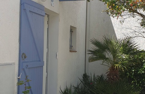 La Palmyre Casa | Small house les pergolas