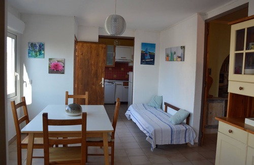 La Couronne Casa | Casa pequeña vista y mar, ideal para una familia. Ranking de 2 estrellas