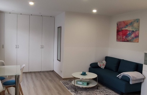 Taunusstein Condominio | Small, lovingly furnished vacation apartment with terrace