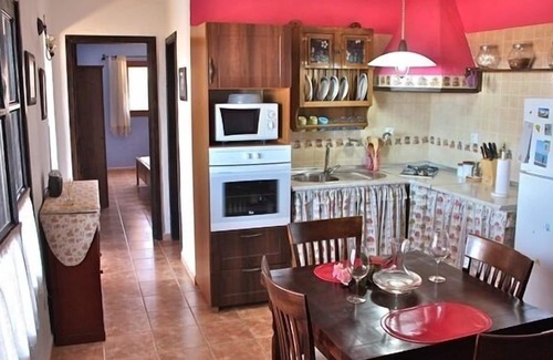 Antigua Casa | , Tranquilo Casa pequeña, moderna finca lejos de la multitud con unas vistas panorámicas