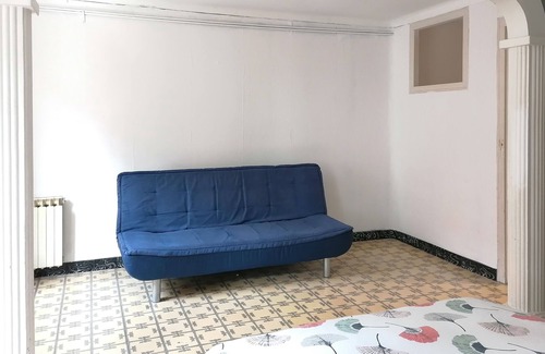 Igualada Condominio | Pequeño piso antiguo