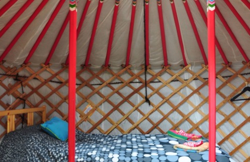 Indian Brook Complejo | Pequeña yurta roja en Cabot Shores Wilderness Resort