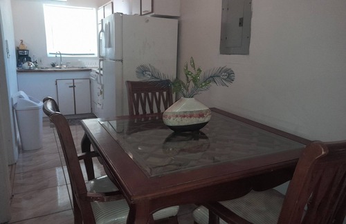 South Bimini Apartamento | Small's Cozy Rest 5, two bedroom with dock