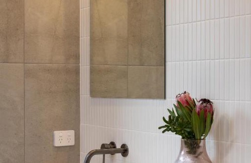 Halls Gap Casa | Small Scale Stays - Couples Retreats
