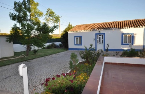 Silves Casa | Pequeña villa de 3 dormitorios,2 baños,wifi,AC, piscina calentada a pedido.