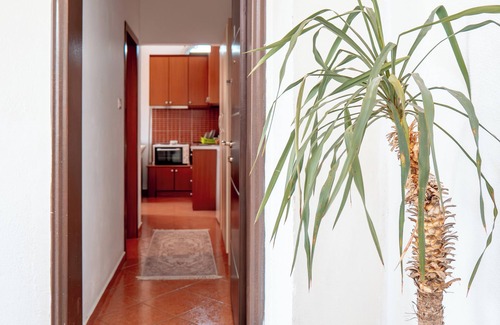 Gjirokaster Apartamento | Small warm and clean apartment for family or social group with a fantastic view