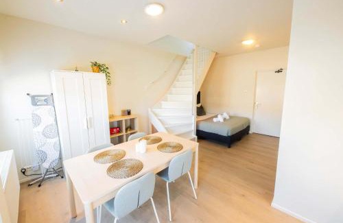 Stratum Apartamento | Smart 50m2 One Bedroom Apartment - VW140C