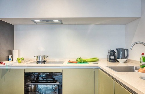 University District Apartamento | Smart and cosy 4P Apt in Antwerp with balcony