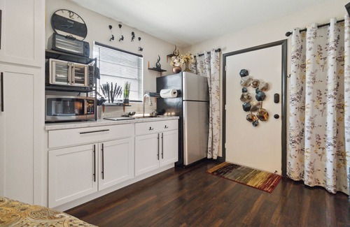 Dallas Apartamento | Smart & Functional Studio w/Elevated Design Perspective only 20 Mins to Downtown