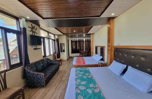 Dalhousie Hotel | Smart Hill Kalatop