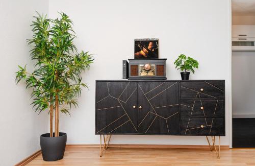 Barmen Apartamento | Smart Home - Wuppertal - Perfect for 4 Guests! Central - Netflix - Schwebebahn - Free Parking Zone