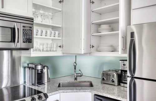 Lincoln Square Apartamento | Smart UWS 1BR w/ Doorman and amazing city views by Blueground