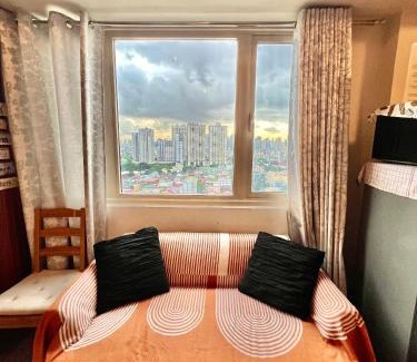 Pasay Casa | SMDC Coast Residences Booking unit- Ana D'arcy Staycation