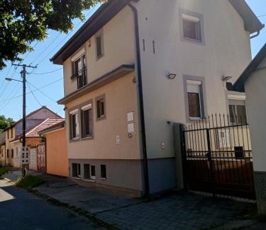 Subotica Apartamento | Smeštaja Klára