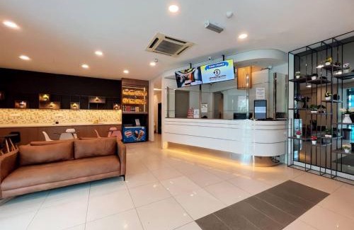 Kampung Bukit Dukong Hotel | Smile Hotel Balakong Kajang