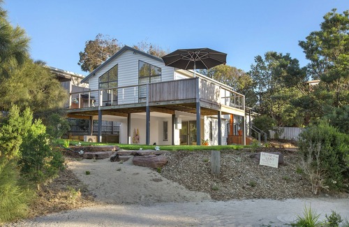 Smiths Beach Casa | Smith Beach Getaways Beachwood House