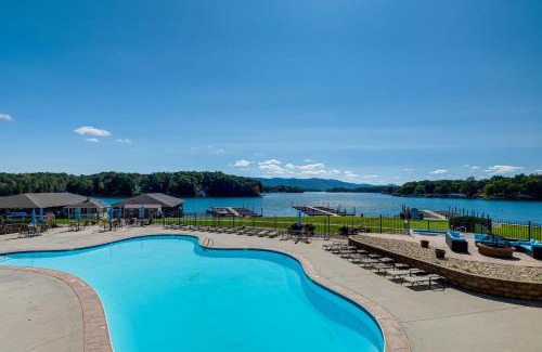 Huddleston Apartamento | Smith Mountain Lake Condo with Pool Access