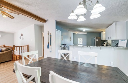 Westlake Corner Casa | Smith Mountain Lake House w/ 2-Story Boat Dock!