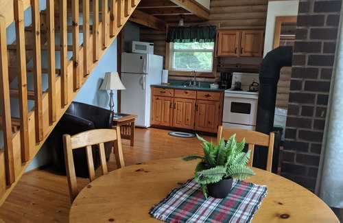 Scotsburn Cabina | Smith Rock Chalets & Retreat