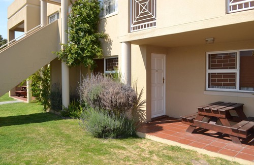Parow North Apartamento | Smithland Guest Apartments