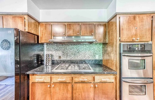 Sierra Cedars Cabina | Smoke Tree Getaway in Shaver Lake - Pet friendly!