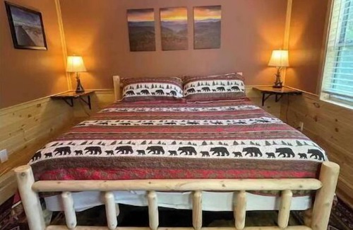 Tallassee Casa | Smokey Mountain Guest House
