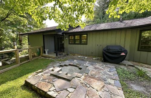 Bryson City Casa | Smokey Vista Lodge