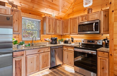 Sevierville Cabina | Smokies Couple Getaway