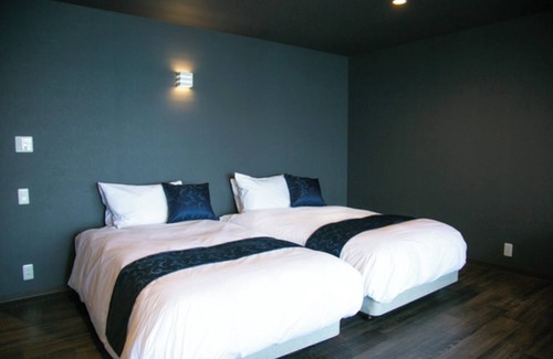 Matsuyama Hotel | Smoking allowed 2nd floor twin room 3 persons / Matsuyama Ehime