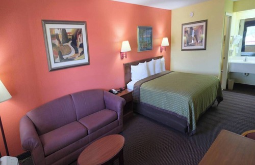Hawkinsville Apartamento | SMOKING DOUBLE SUITE #2