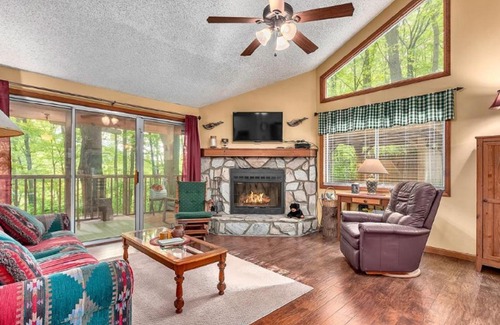 Maggie Valley Casa | Smoky Mountain Treehouse