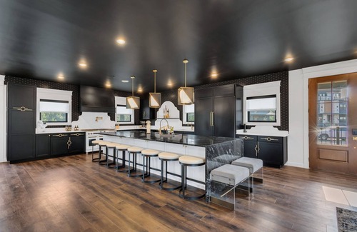 Wears Valley Cabina | Smoky Mtn Ultra Luxury Cabin, PS5, Waterpark, IndoorPool, Pool Table, 8Bsleeps26