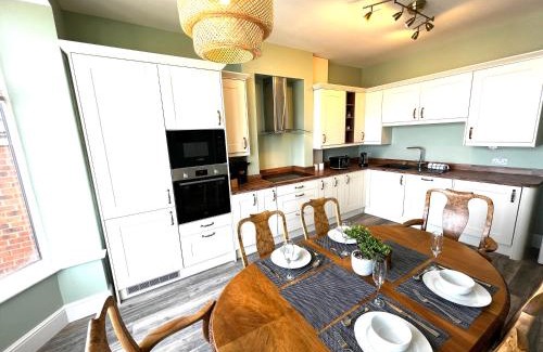 Saltburn-by-the-Sea Apartamento | Smugglers - Sea Front - Parking - Sea Views - Balcony - 2 luxury kingsize beds