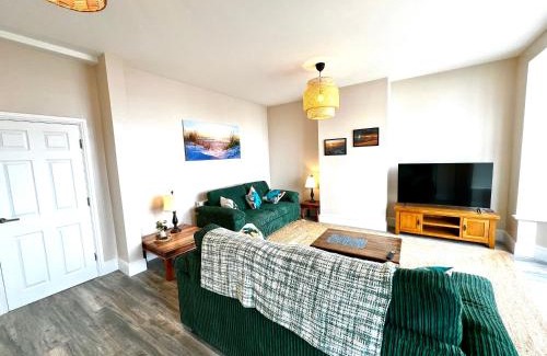 Saltburn-by-the-Sea Apartamento | Smugglers - Sea Front - Parking - Sea Views - Balcony - 2 luxury kingsize beds