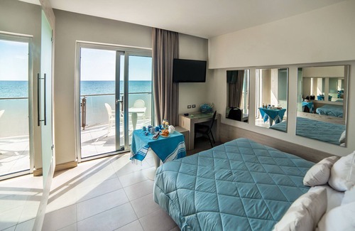 Quartiere XXXIII Lido di Ostia Ponente Hotel | Smy Aran Blu Roma Mare