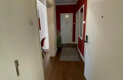 Al Muraqqabat Apartamento | SMZ hotel appartment