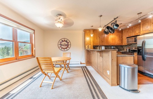 Mountain House Condominio | Snake River Village #29 by Summit County Mountain Retreats